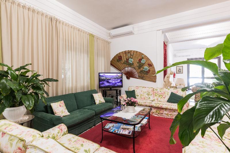 Hotel Astor Victoria فورتي دي مارمي المظهر الخارجي الصورة